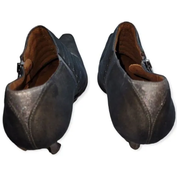 Donald J. Pliner Monica Metallic Distressed Ankle Boots Size 7 1/2M
