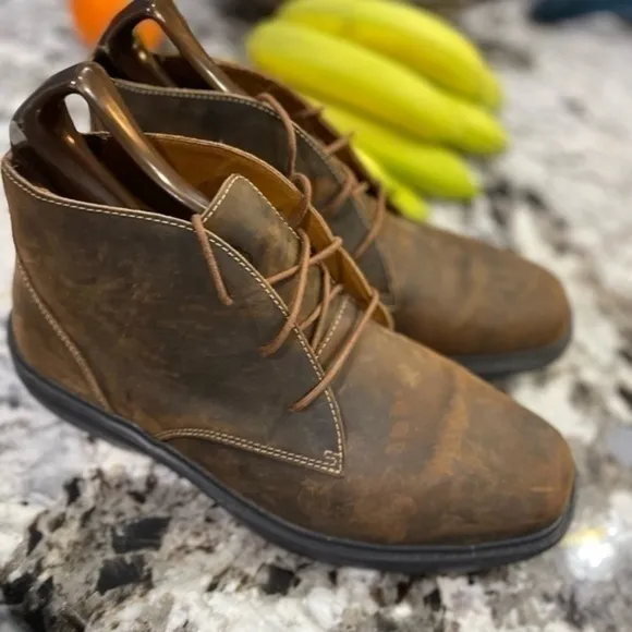 Dr Comfort Distressed Leather shoes men’s size 9.5