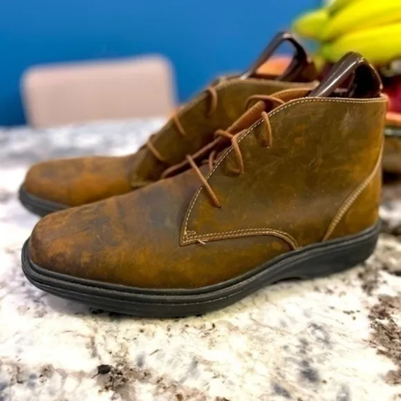 Dr Comfort Distressed Leather shoes men’s size 9.5