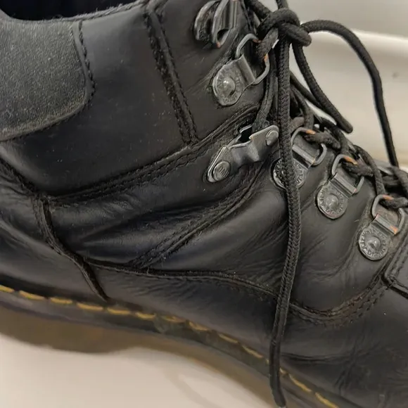 Dr Doc Martens 8699 Black Boots size 13