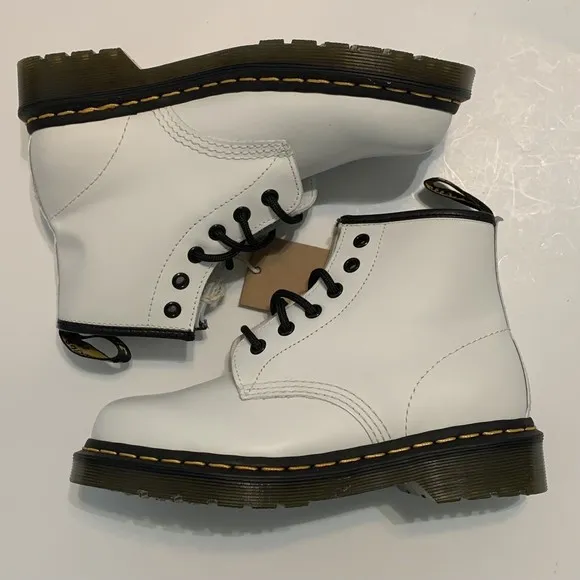 Dr Martens 101 Ys White Smooth Leather 6 Holes Ankle Wedding Boots Size Womens 5