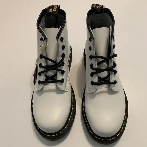 Dr Martens 101 Ys White Smooth Leather 6 Holes Ankle Wedding Boots Size Womens 5
