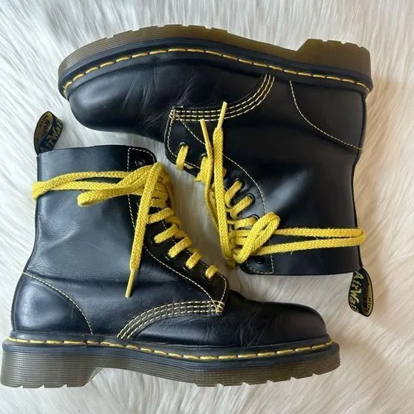 Dr. Martens 1460 Pascal Atlas Leather Lace Up Boots Size 6