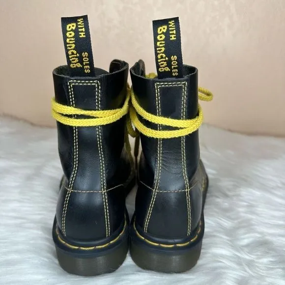 Dr. Martens 1460 Pascal Atlas Leather Lace Up Boots Size 6