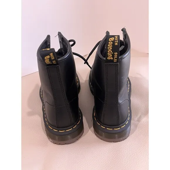 Dr. Martens 1460 W Women's Black Smooth Leather Boots Sz 7 L EUC!