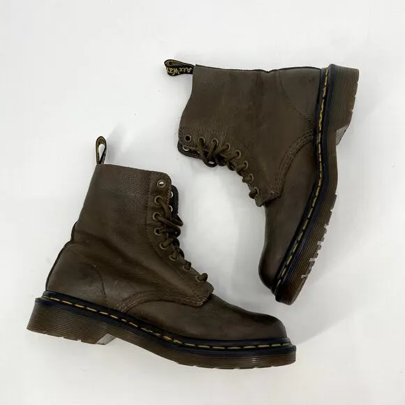 Dr. Martens 6 green Leather Lace-Up Boots