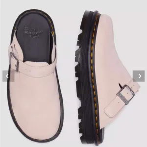 Dr. martens baby pink mule clog zebzag shoes platform