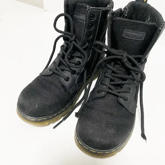 DR MARTENS BLACK COMBS J BLACK LACE UP &amp; ZIPPER ANKLE BOOTS SIZE Little kid 2