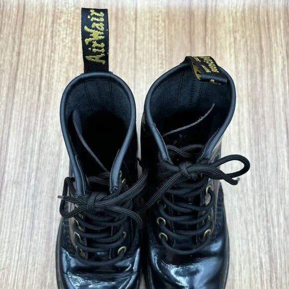 Dr Martens Black Zavala Boots Patent Leather Women's Size 7 Mens Size 6