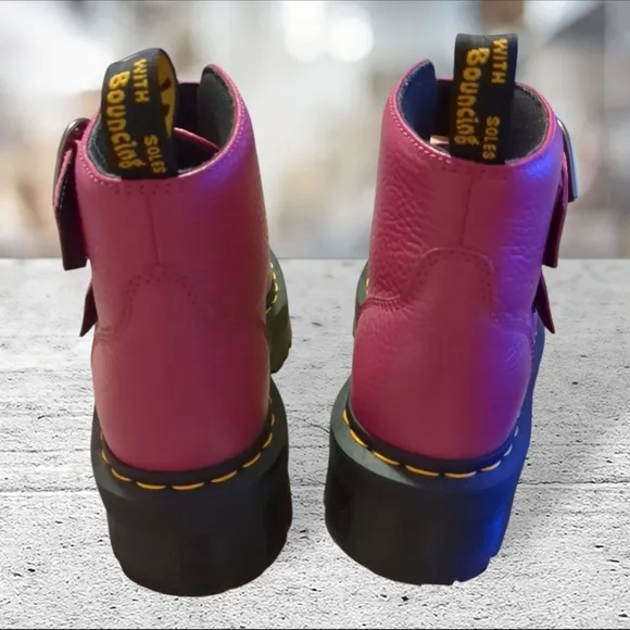 Dr Martens Fuschia Devon Heart Boots Size 8