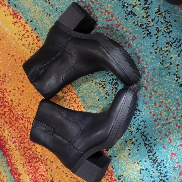 Dr. Scholl's Black Ankle Boots