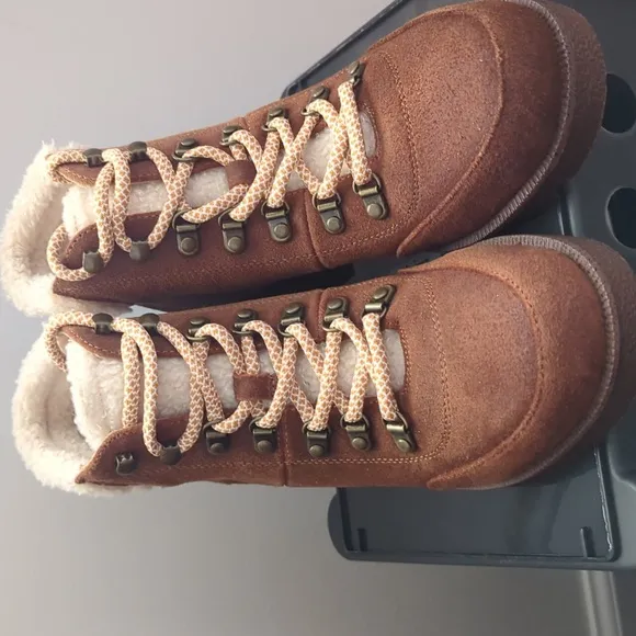 Dr. Scholl's Women's Ankle Boots NWOT Size 7M