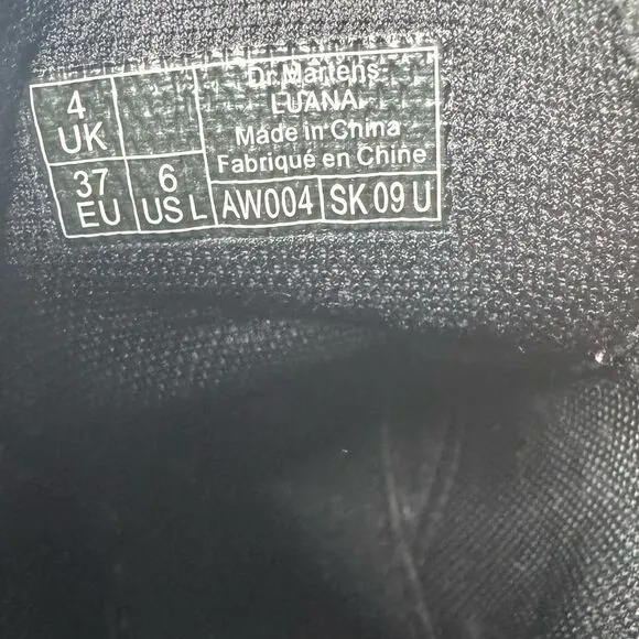 Dr. Martens black ankle boots size 6