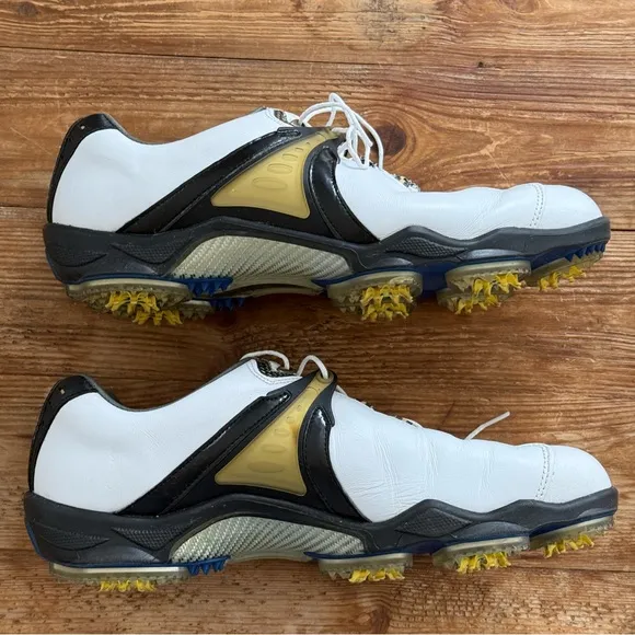 DRYJOYS E.C.L. leather System White and Black Golf Cleat Shoes Men’s 11.5 EUC