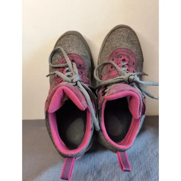 Duluth Trading Shoes Women 6.5 Gray Pink Waterproof Hiking Boots Walking
