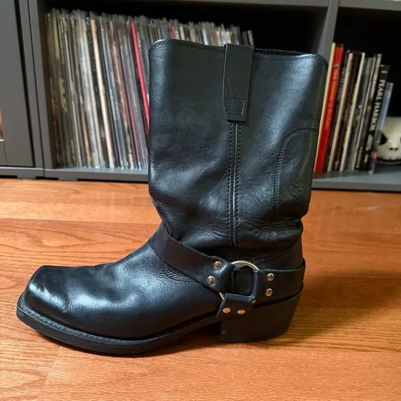 Durango Mens Harness Motorcycle boots size 11D Black