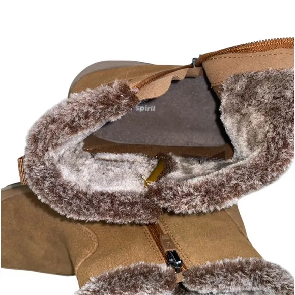 EASY SPIRIT Ankle Boots Side Zipper Faux Fur Button Accent Suede Tan Women 11