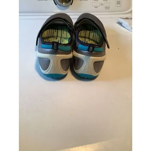 Ecco Biom Women’s Natural Motion Shoes (SZ 8.5)