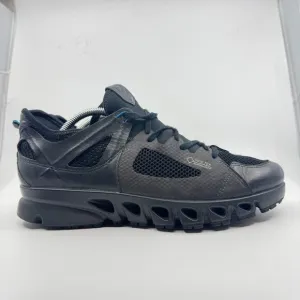 Ecco Shoes Men 9 Black Multi-Vent Gore-Tex Waterproof Hiking Low Top Waterproof