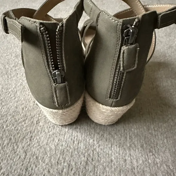 Eileen Fisher “Wali” Espadrille Wedge Strappy Sandals/Shoes| Olive NWOB~9
