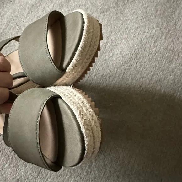 Eileen Fisher “Wali” Espadrille Wedge Strappy Sandals/Shoes| Olive NWOB~9