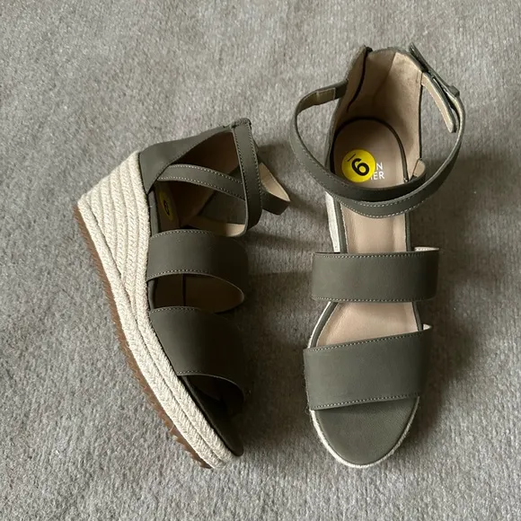 Eileen Fisher “Wali” Espadrille Wedge Strappy Sandals/Shoes| Olive NWOB~9