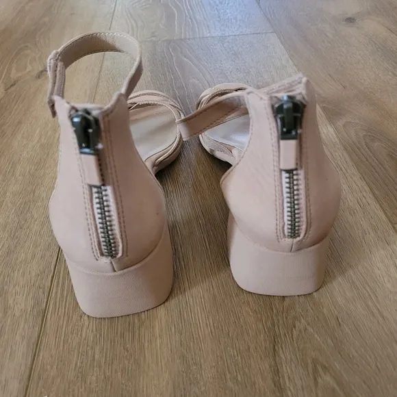 Eileen Fishet Noni Sandals Khaki Tumbled Leather NWT