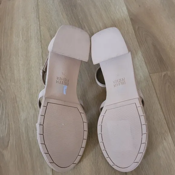 Eileen Fishet Noni Sandals Khaki Tumbled Leather NWT