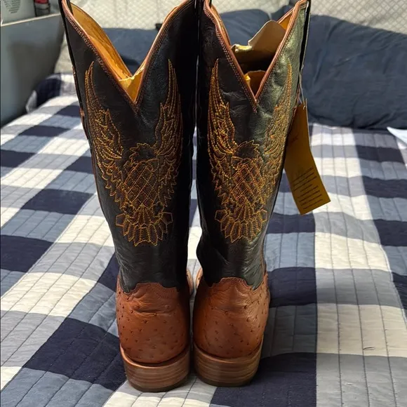 El General Black and Brown Cowboy Boots with Ornate Stitching