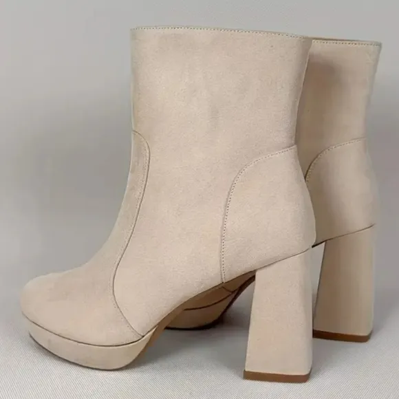 Elegant Beige Ankle Boots Sz 7.5