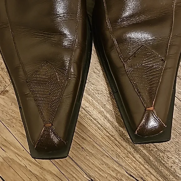 Elegant Brown Leather Men's Shoes