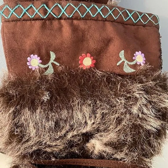 Embroidered Tall Brown Boots Faux Fur 8.5 with Dr Scholls inserts