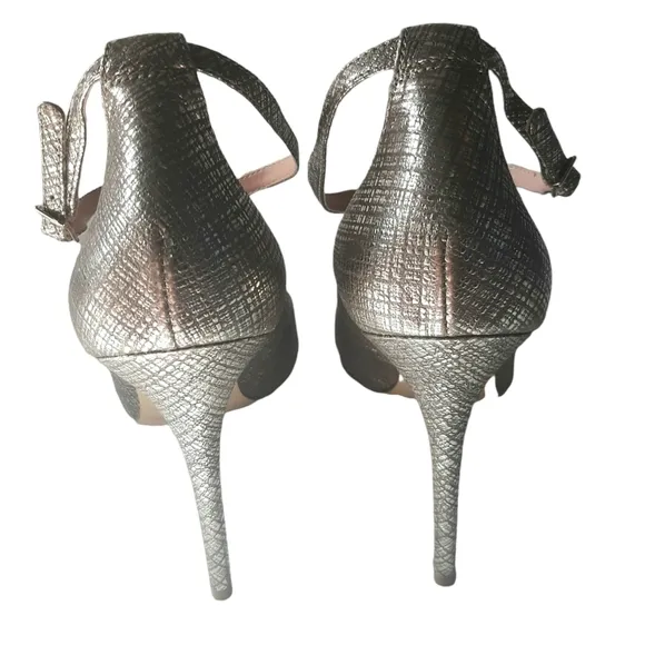 ENZO ANGIOLINI 7 Finton Metallic Leather  Pumps