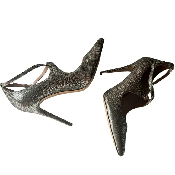 ENZO ANGIOLINI 7 Finton Metallic Leather  Pumps