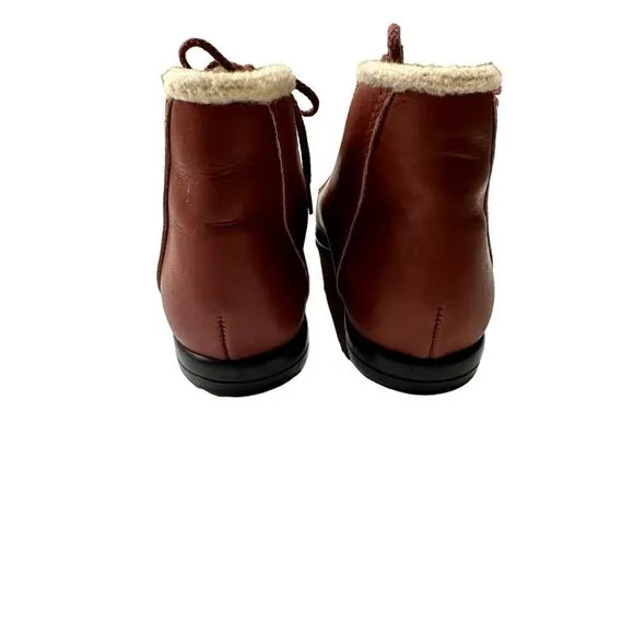 ETIENNE AIGNER Women's Vintage Leather Sherpa Lined Lace Up Ankle Boots Red Sz 8