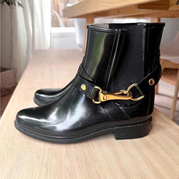 EUC Burberry Ackmar Ankle Rain Boots - 36 (6 US)