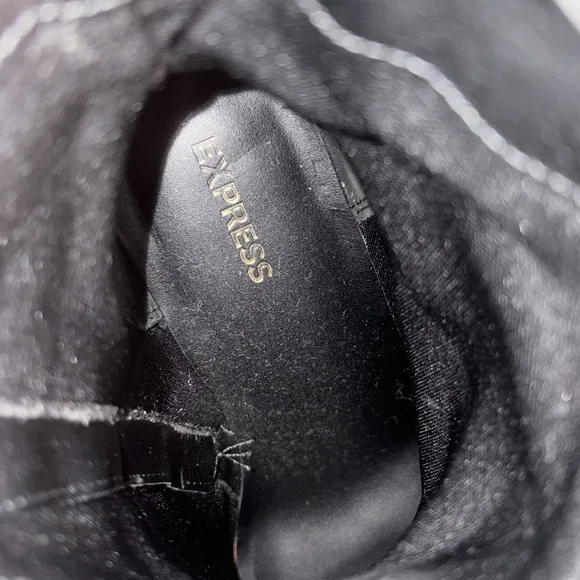 Express Elegant Black Ankle Boots