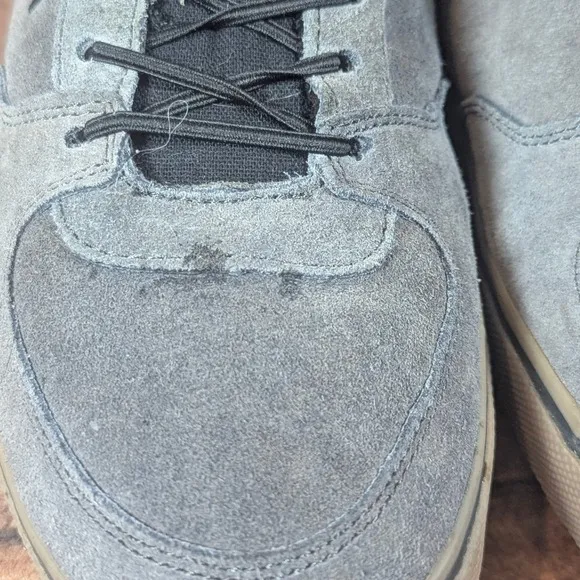 Fallen Skateboarding Shoes Suede Low Top Sneakers Casual Gray Size 10