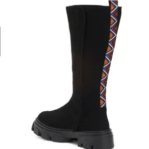 FARM Rio Boots Women’s 7.5 Black Tall Suede Lug Sole Boots with Embroidery NWT