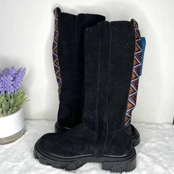 FARM Rio Boots Women’s 7.5 Black Tall Suede Lug Sole Boots with Embroidery NWT
