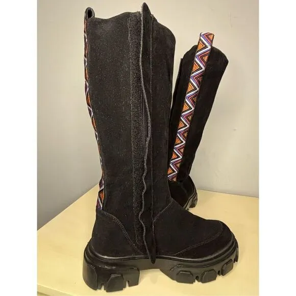 Farm Rio Women's Knee High Suede Embroidered Tall Lug Boots Black Sz 8.5