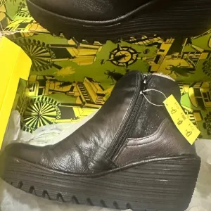 Fly London Yip Black Leather Zipped Wedge Round Toe Ankle Booties