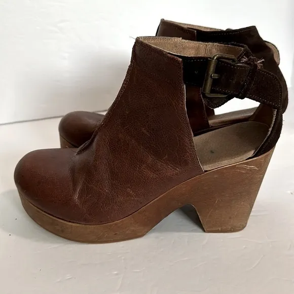 Free People Amber Orchard Clog size 38 or 7.5