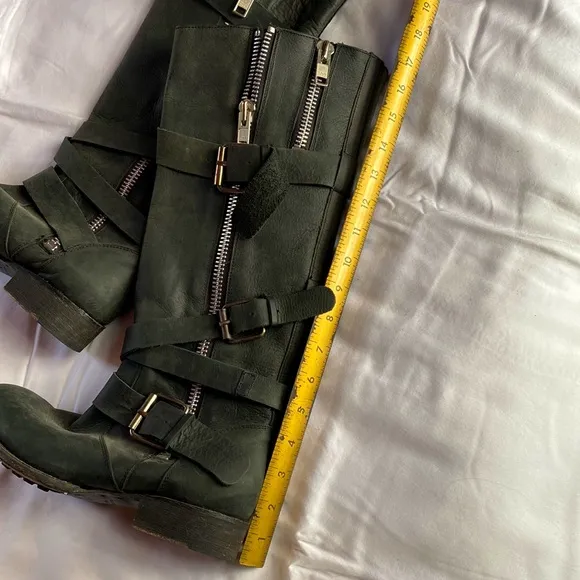 Free People by Dolce Vita Black Motorcycle Boots Women’s 8