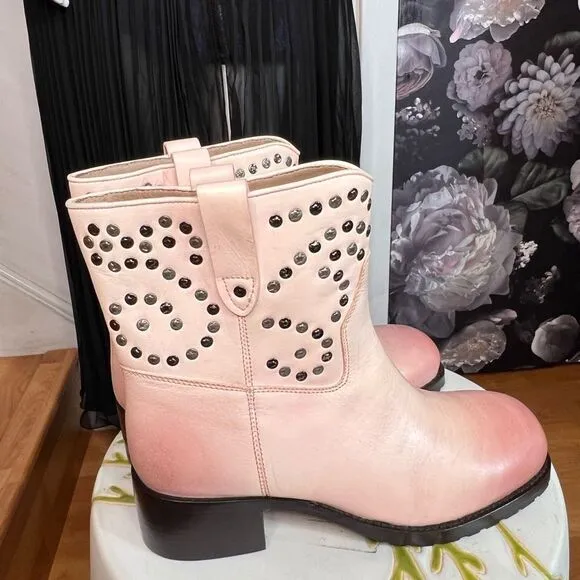 Free People Harmony Studded Ankle Boots/ size 6.5