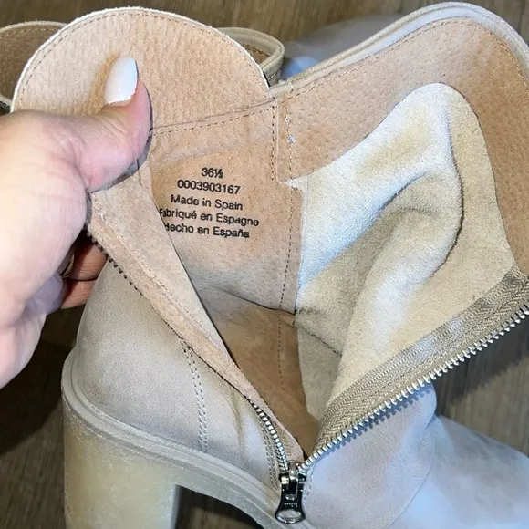 Free People jack zip ankle boots size 36.5/6 taupe