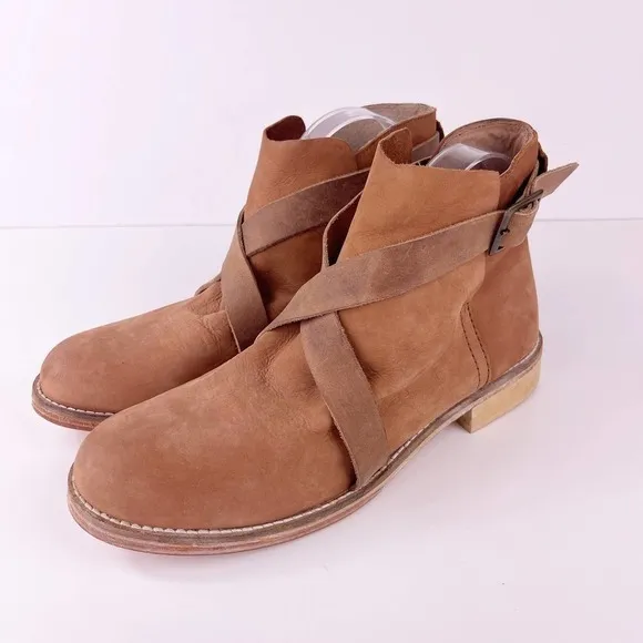 Free People Las Palmas Taupe Brown Ankle Booties Boots Leather Women's 39 US 9