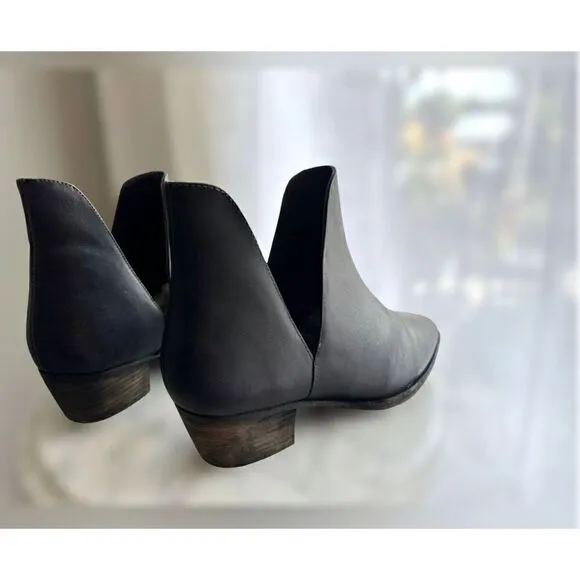 Free People Leather Charm Double V Ankle Boots Size 38.5