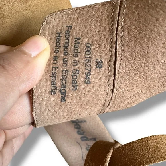 Free People Taupe Cedar Suede Buckle Platform Clogs Festival Boho Sz EU 39/9 US