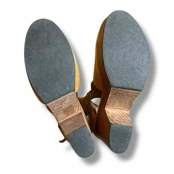 Free People Taupe Cedar Suede Buckle Platform Clogs Festival Boho Sz EU 39/9 US